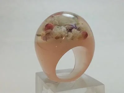 Бижутерия из полиэфирной смолы Бижутерия из полиэфирной смолы